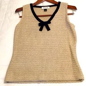 St. John knit sleeveless top